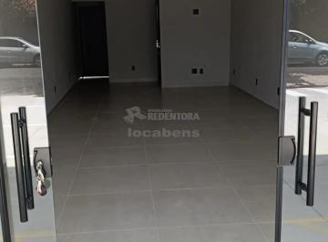 Comercial · 50m² · 6 Vagas · Salão com piso em porcelanato, frete toda em vidro, ar condicionado e vagas de estacionamento rotati