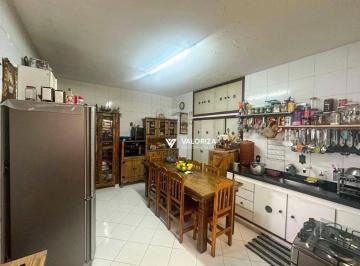 05cbcfbfeacb83be9c301ab2c69bf020304d0599 · Casa com 4 quartos à venda, 166 m² por R$ 390.000 - Vila Santana - Sorocaba/SP