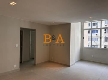 Apartamento · 98m² · 3 Quartos · 1 Vaga · Apartamento 3 Quartos com Suíte e Vaga em Copacabana - 98m², Silencioso e Bem Localizado
