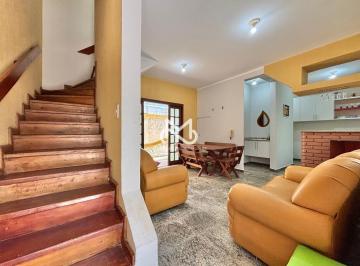 Casa · 45m² · 2 Quartos · 2 Vagas · Casa à venda em Villagio a 400m da praia no Jardim Indaiá, Bertioga/SP