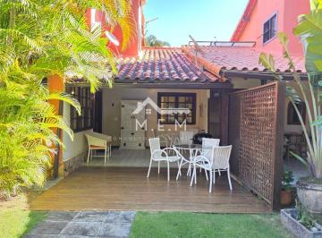 Casa · 3 Quartos · 2 Vagas · Casa com RGI em condomínio completo a 5 minutos da Praia de Geribá