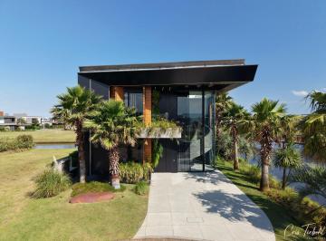 Casa · 457m² · 6 Quartos · Casa esquina de lago – Condomínio Sense | Xangri-Lá/RS