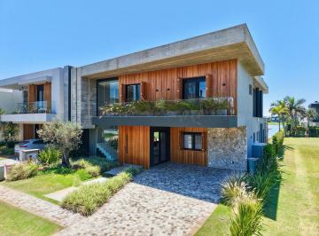 Casa · 345m² · 4 Quartos · Casa com vista deslumbrante para a lagoa – Capão Ilhas Resort