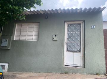 Casa de 3 quartos, Corumbá · Casa c/ 2 suítes e 1 quarto  e 3 banheiros no bairro universitário