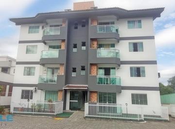 Apartamento · 70m² · 2 Quartos · Apartamento para alugar no bairro Velha Central em Blumenau, com 2 dormitórios, sacada com churrasqu