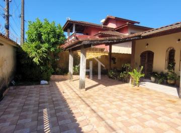 2qya9k2otu3zjkxntuznzq5_md · Casa com Ótima Localização em Bertioga