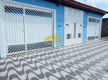 qjj8of02owzmmjfmywq0njgw_md · Casa Nova à venda em Mongaguá | Piscina, churrasqueira e 2 vagas | R$325 mil