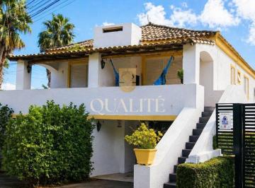 Casa · 360m² · 10 Quartos · Casa à venda - na Ponta das  Canas