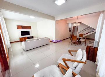 9c16941a7dca962f5ae531f9bdca2993495f1fbd · Casa com 7 dormitórios para alugar, 450 m² por R$ 13.100,00/mês - Itaipu - Niterói/RJ