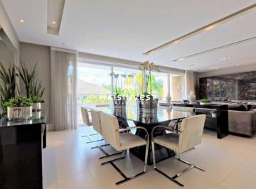 Casa · 588m² · 4 Quartos · 6 Vagas · Casa com 4 quartos, com 588 m² à venda por R$ 5.800.000 - Alphaville Graciosa - Pinhais/PR