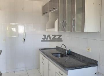 Apartamento · 52m² · 2 Quartos · 1 Vaga · Apartamento à venda na Vila Industrial em São José dos Campos com suíte, sacada com vista livre e la