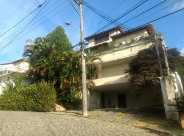 Foto 01 · Casa em Condomínio de Luxo com 4 Quartos e 1 Suíte no Bairro Sapê/ Pendotiba em Niterói-RJ - 250m² -