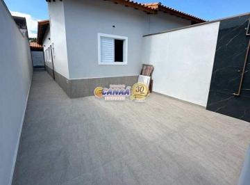 Casa de 2 quartos, Itanhaém · Casa nova 2 dormitórios com Piscina e Churrasqueira na Praia de Itanhaém