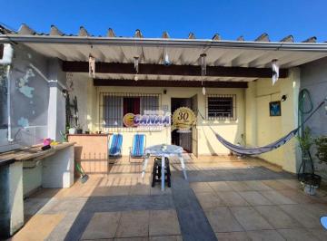 Casa de 1 quarto, Mongaguá · Kitnet bem localizada na Praia de Mongaguá - Oportunidade