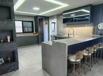 Casa · 313m² · 4 Quartos · 4 Vagas · Casa externa Deltaville - 4 Quartos com 3 Suítes e 313m²