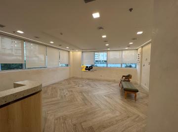 Comercial · 76m² · 2 Vagas · Sala Comercial à Venda em Condomínio na Vila Andrade, São Paulo - 76m², 2 Salas, 1 Banheiro, 2 Vagas