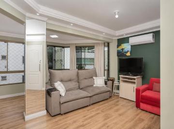 Apartamento · 130m² · 3 Quartos · 1 Vaga · Apartamento à venda no Centro em Balneário Camboriú.