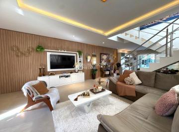 Casa · 144m² · 3 Quartos · 1 Vaga · Casa em Ingleses Norte com 3 quartos