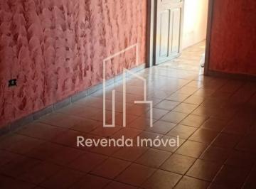 Comercial · 156m² · 2 Vagas · Casa Comercial à Venda em São Paulo-SP, Vila Carmosina: 01 banheiro, 2 vagas, 156m² de área!