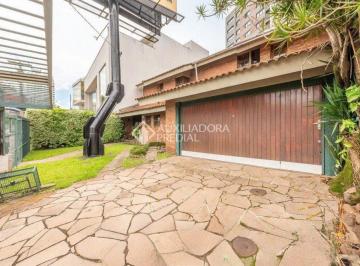 Casa · 262m² · 5 Quartos · 4 Vagas · Casa ampla na Chácara das Pedras, Porto Alegre