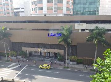 SHOPPING TIJUCA · Vendo, reformado, 2 quartos, suite, garagem, comercio diversos, metrô