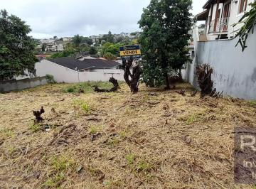 Terreno · 300m² · Terreno à venda no Bairro Jd. Europa, em Bragança Paulista - SP.