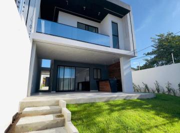 Casa de 4 quartos, Eusébio · Excelente Duplex no Eusébio, Precabura, 158m2, 4 Quartos, 4 Suítes, Varanda Gourmet, 2 Vagas.
