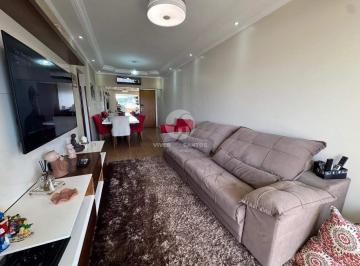 Apartamento · 98m² · 3 Quartos · 2 Vagas · Apartamento incrível em localização privilegiada, a apenas três quadras da praia, 3 quartos sendo 1 