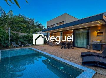 Casa · 390m² · 4 Quartos · 6 Vagas · Casa em condomínio com 390m², 4 quartos para alugar em Alphaville em Ribeirão Preto/SP
