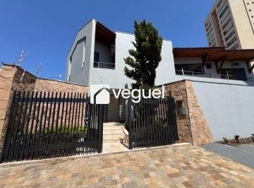 Comercial · 440m² · 4 Vagas · Casa comercial para aluguel no Jardim Irajá em Ribeirão Preto, SP, 