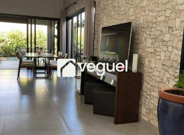 Casa · 187m² · 3 Quartos · 4 Vagas · Casa térrea de 187m² com 3 quartos, 3 suítes para alugar no bairro Vila do Golf, Ribeirão Preto/SP