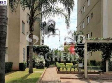 Apartamento · 55m² · 2 Quartos · 1 Vaga · Apartamento 2dor sala cozinha 1 vaga  proximo a Av João Dias