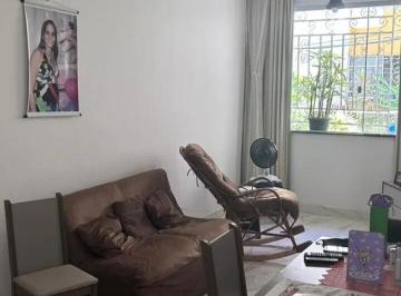 Apartamento · 70m² · 3 Quartos · 2 Vagas · Apartamento Reformado em Pernambués | 3/4 | Com 70m² | 2 Vagas de Garagem | Com Dependência | Condom