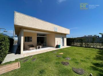 0049f50c111b06370afe79ce35a02b03aa4e5e42 · Casa Terrea em Condominio à venda - Condomínio Flora Rica - Peruíbe/SP