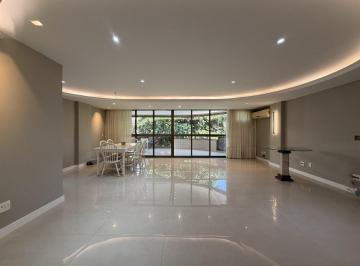 Apartamento · 193m² · 3 Quartos · 3 Vagas ·
Apartamento 193m2 com closets e varandas à venda no Recreio dos Ban