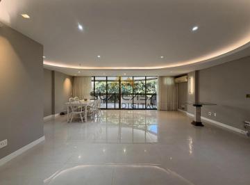 Apartamento · 193m² · 3 Quartos · 3 Vagas · Apartamento 193m2 com closets e varandas à venda no Recreio dos Bandeirantes