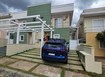 Casa · 105m² · 3 Quartos · 2 Vagas · Casa Moderna com Piscina no Condomínio Quebec!!