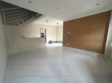 Casa · 150m² · 3 Quartos · 4 Vagas · Casa em Condomínio no Jardim Caiapia