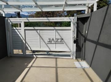 Casa · 77m² · 3 Quartos · 2 Vagas · Casa Terrea à venda no Jardim do Lago, Atibaia