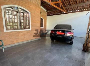 Casa · 209m² · 3 Quartos · 2 Vagas · Venda: Casa Térrea com 3 Quartos + Edícula Independente no Monte Castelo