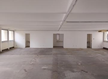 Comercial · 266m² · 4 Vagas · Sala comercial na Rua Haddock Lobo, N. 347 - Cj.72 • 266 m²