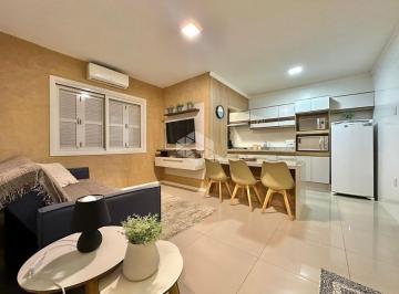 Apartamento · 80m² · 2 Quartos · 1 Vaga · Apartamento de 2 suítes mobiliado com lavabo e box de garagem em Capão da Canoa!