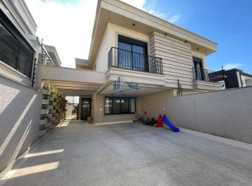 Casa · 160m² · 3 Quartos · 4 Vagas · Portal dos Ipês 3 - Casa a Venda