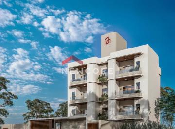 Apartamento · 68m² · 2 Quartos · 1 Vaga · Apartamento em Rua Carlos Henrique Melchier - Meia Praia - Navegantes/SC