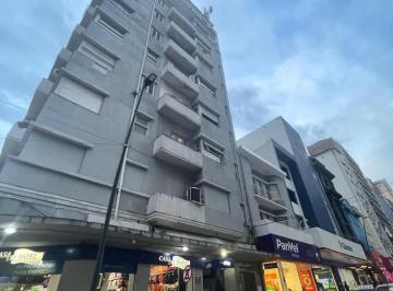 apartamento-fachada · Apartamento amplo no Centro de Porto Alegre
