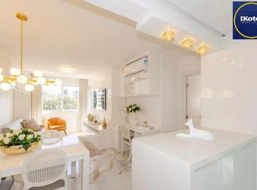Apartamento · 54m² · 1 Quarto · 2 Vagas · Emílio 111 Boutique Residences Apartamento de 1 Dormitório no Bairro Três Figuei