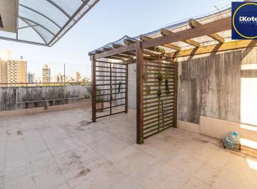 Apartamento · 204m² · 3 Quartos · 2 Vagas · Cobertura no Menino Deus de 3 dormitórios e 2 vagas DESOCUPADO