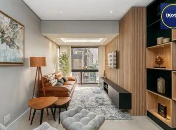 Apartamento · 182m² · 2 Quartos · 2 Vagas · Vende-se cobertura com 2 dormitórios, sendo 1 suíte no bairro Auxiliadora