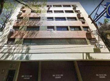 Apartamento · 31m² · 1 Quarto · 1 Vaga · JK/Kitnet semi mobiliado no centro histórico