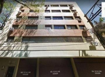 Apartamento · 31m² · 1 Quarto · 1 Vaga · JK/Kitnet semi mobiliado no centro histórico